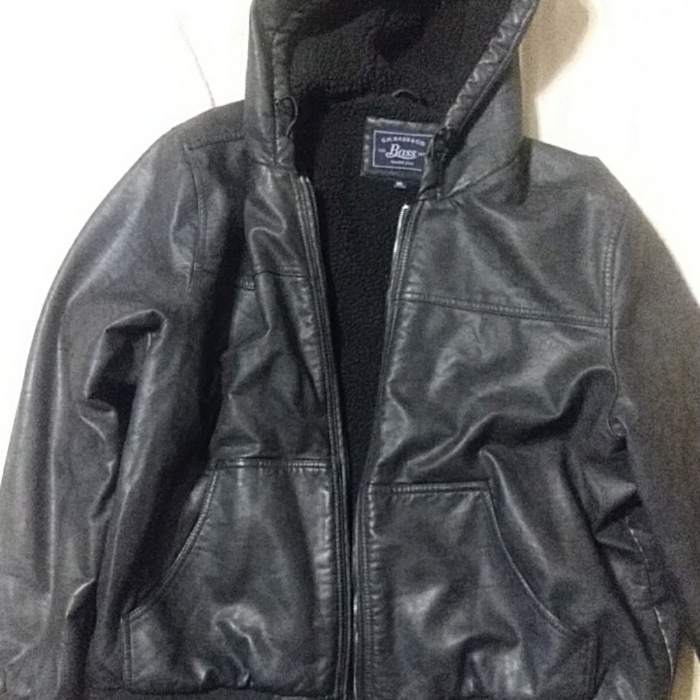 G.H. Bass & C.O 2xl leather